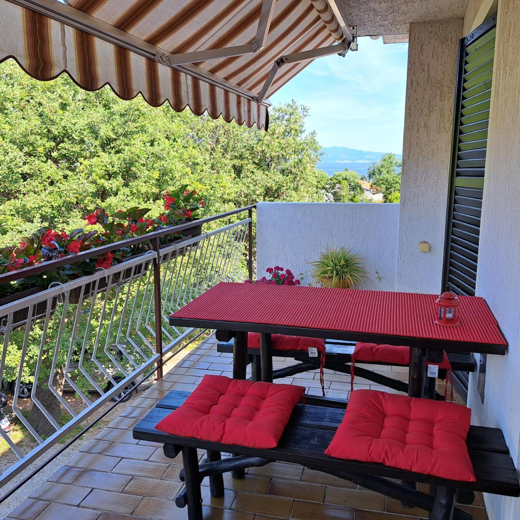 Apartments Sabina I Grapes Malinska Exterior photo