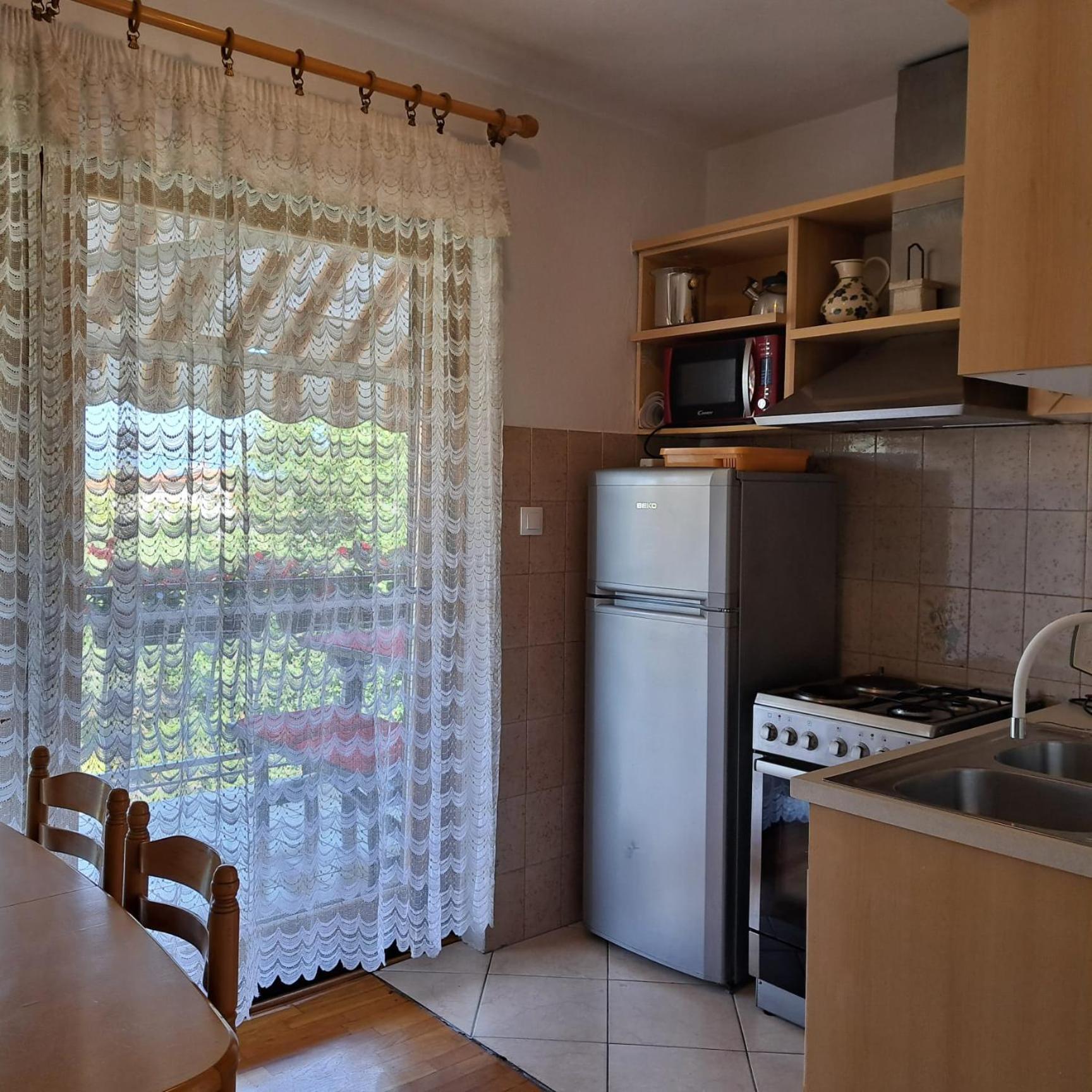 Apartments Sabina I Grapes Malinska Exterior photo